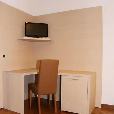 Ottagono Hotel 4*