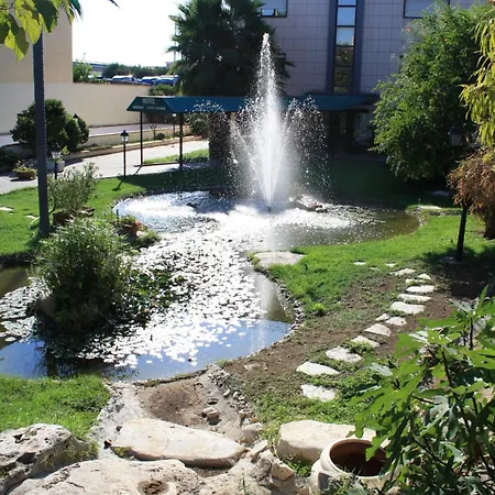 Ottagono 4* Άντρια